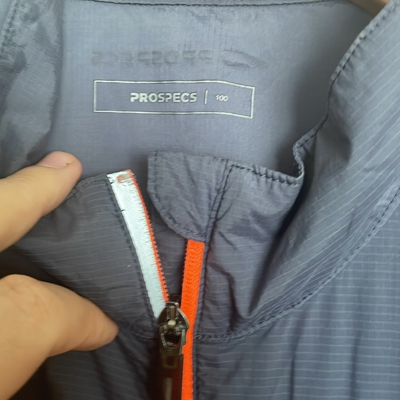 PROSPECS Jog Jacket/ Windbreaker Gray/Blue with Neon Orange details. Unisex - Picture 2 of 8